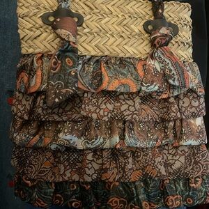 SandNSun Vacation Resort Woven Straw Tote Bag with Geometric Tiered Accent